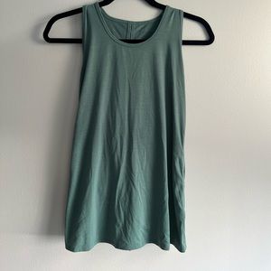 Athleta tie back tank top